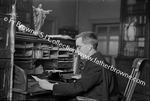 REV C SCANLEBURY S.J. IN MESSENGER OFFICE